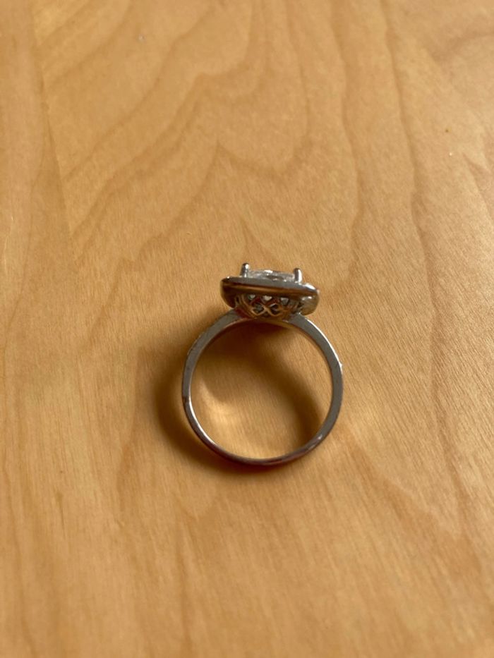 Bague avec strass - photo numéro 3