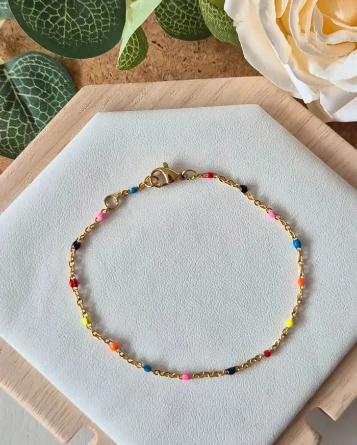 1 bracelet dorée or estival 
🌸 en acier inoxydable perles multicolores - photo numéro 2
