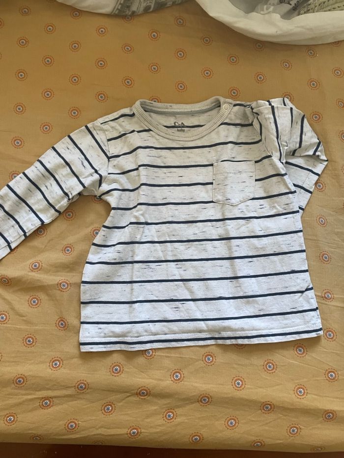 Lot vêtements 24 mois - photo numéro 8