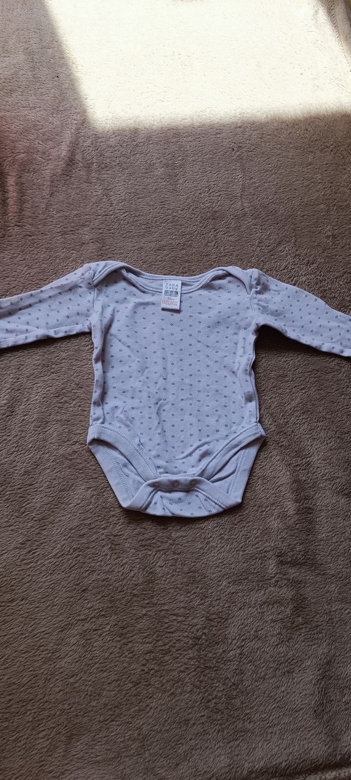 Lot body bébé 6 mois - photo numéro 4