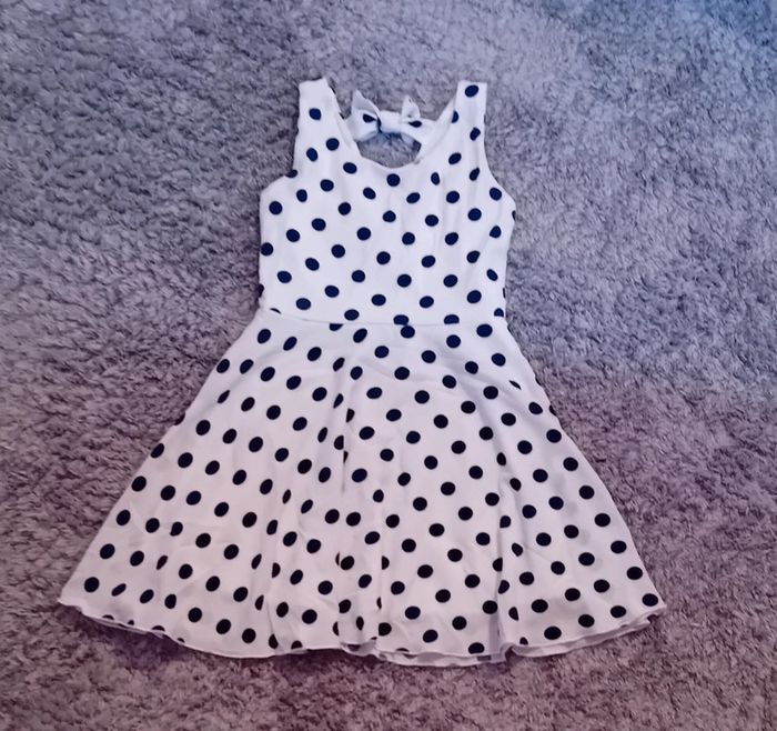 Magnifique robe fille 👗 - photo numéro 2
