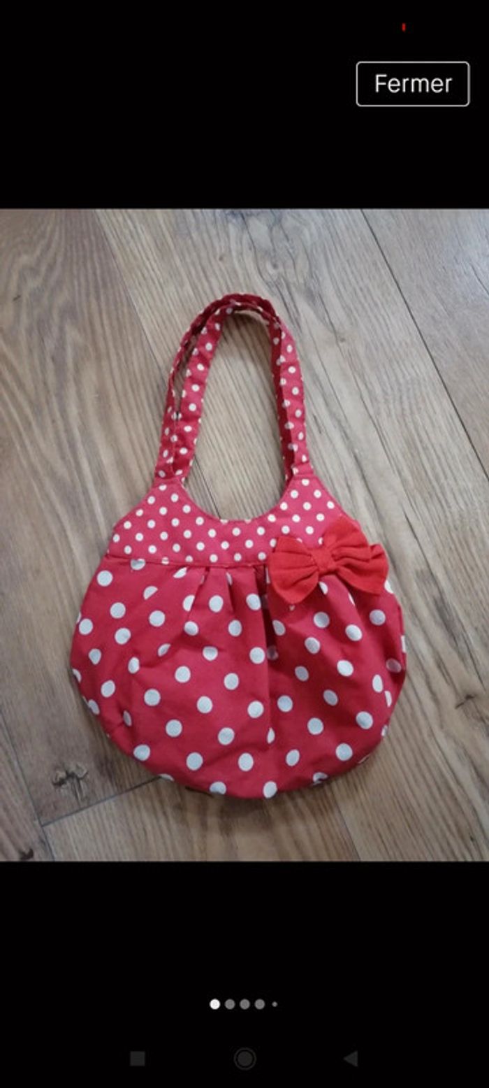 🌺Petit sac à main fille H&M rouge à pois🌺