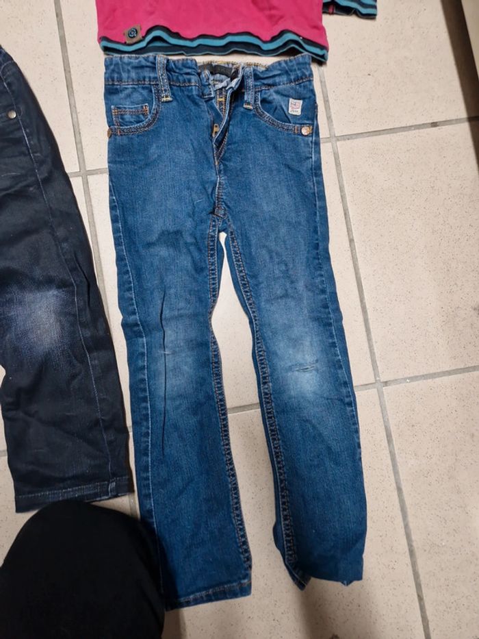Lot vêtements garçon 4 ans - photo numéro 3