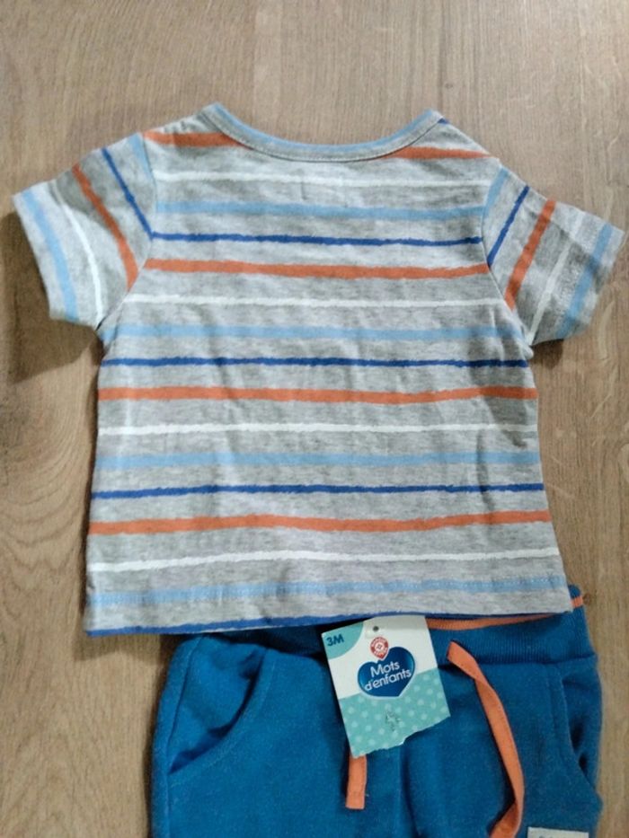 Ensemble short et t-shirt taille 3 mois neuf - photo numéro 3