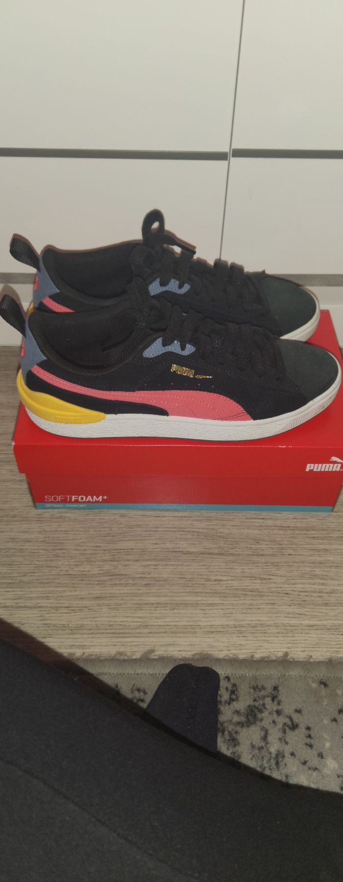 Baskets femme Puma pointure 39