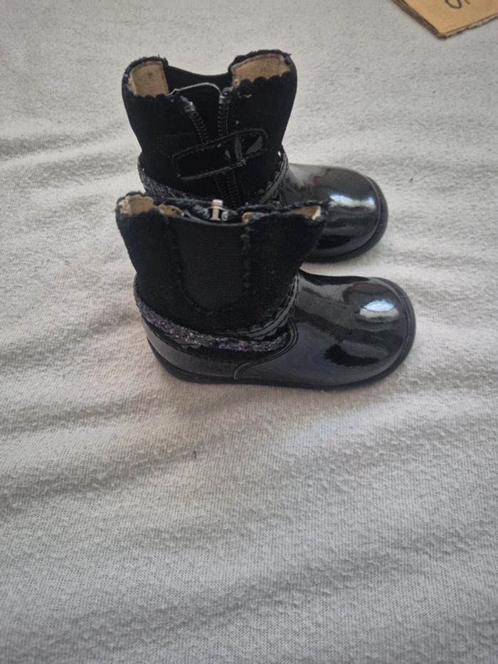 Bottines premiers pas vertbaudet taille 19 - photo numéro 2