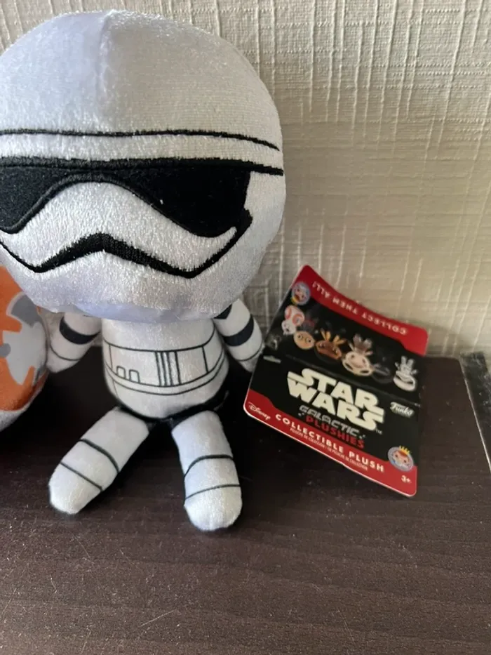 Lot de 2 peluches Star Wars Funko Galactic Plushies – BB-8 & Stormtrooper - photo numéro 2