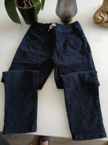 PANTALON VELOUR COTELEE MARINE KIABI