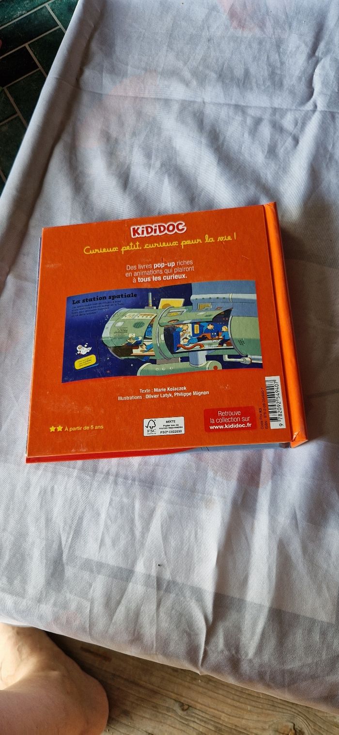 L espace - photo numéro 2
