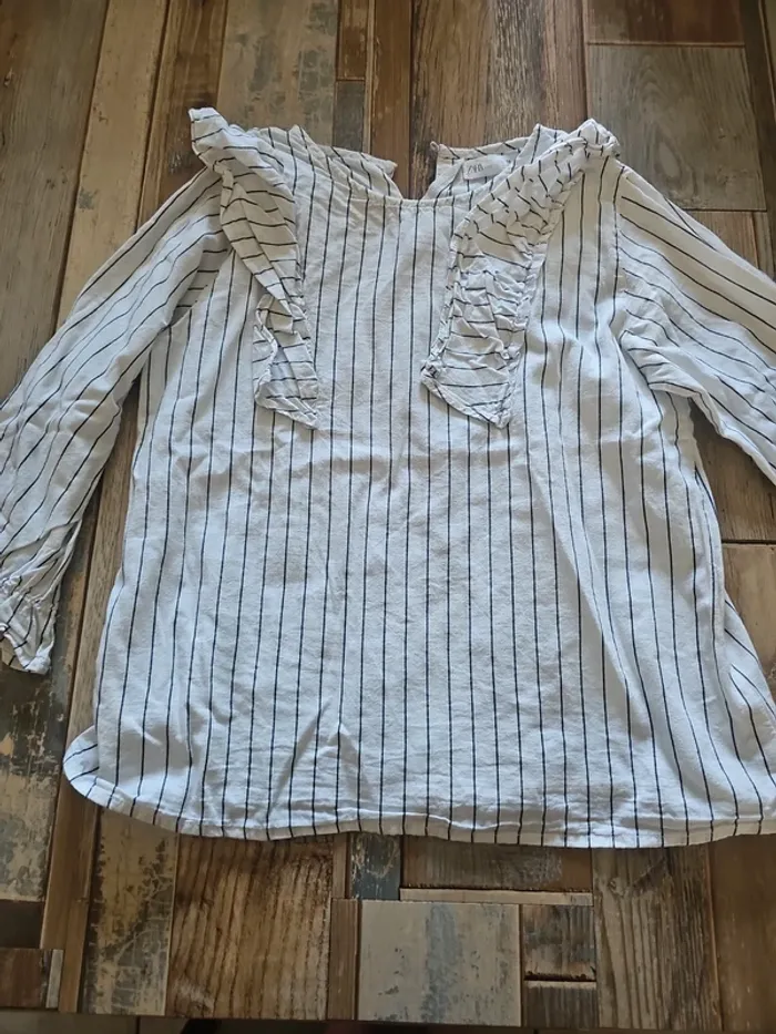 Chemise pour fille taille 10 ans marque zara