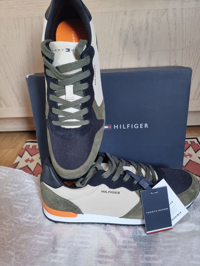 Tommy Hilfiger Neuf - photo numéro 4