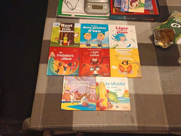 Lot de 8 livres Macdo divers