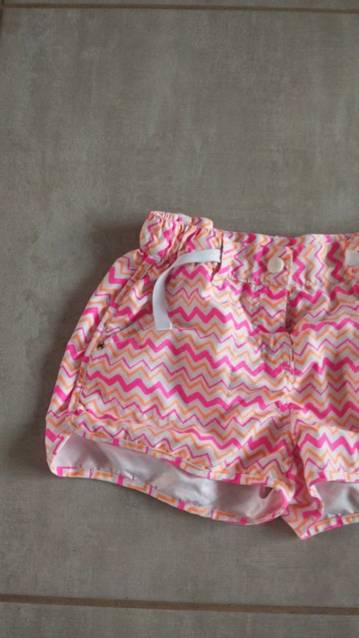 Short rose orange blanc fille 8/10 ans - photo numéro 3