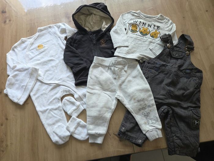 Lot de 5 vêtements garçon taille 9 mois - photo numéro 1