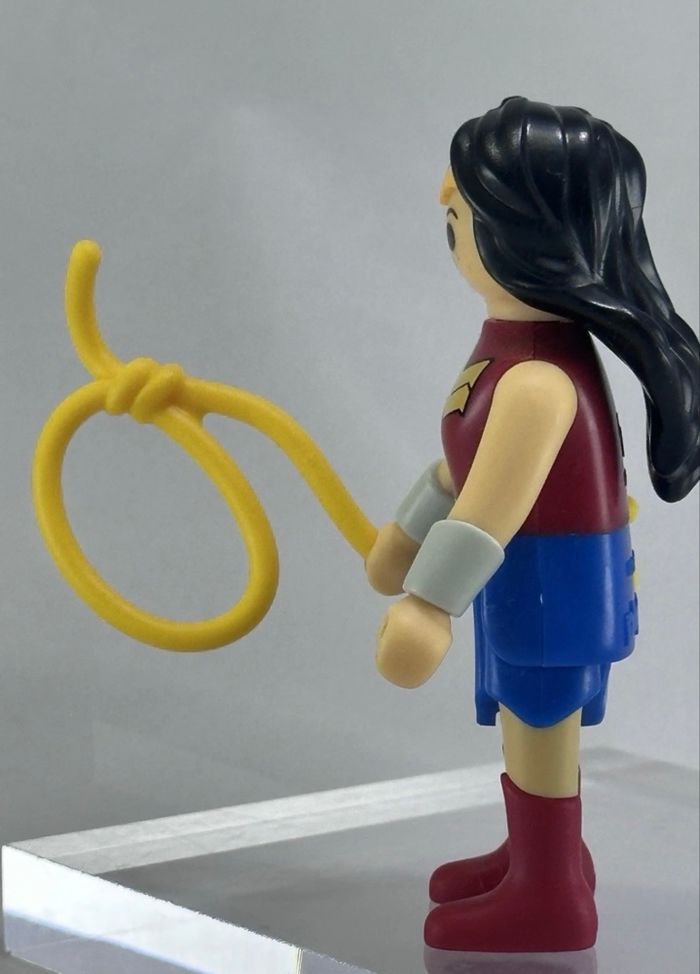 Playmobil  XL Batman et wonder woman  kinder maxi Xl