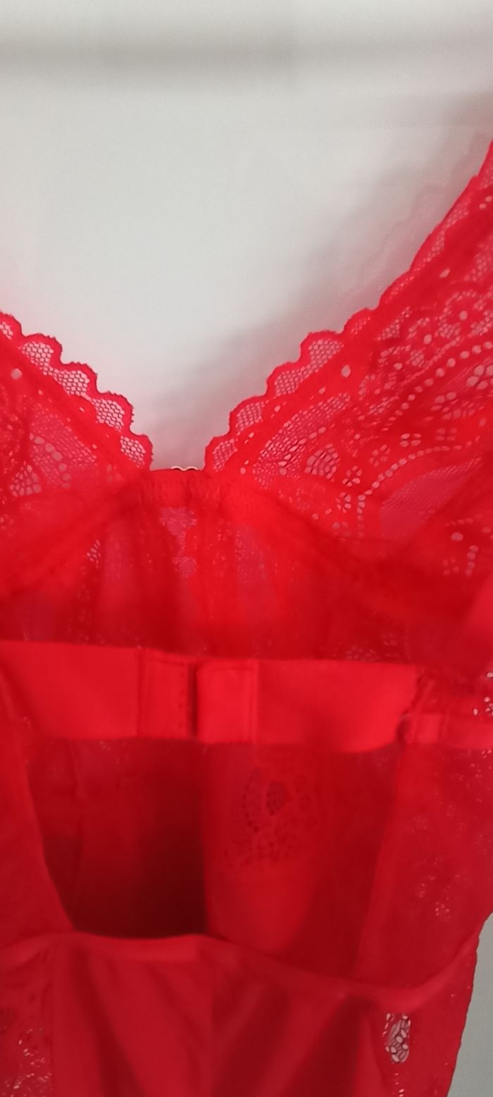 Body lingerie femme taille 38 - photo numéro 5
