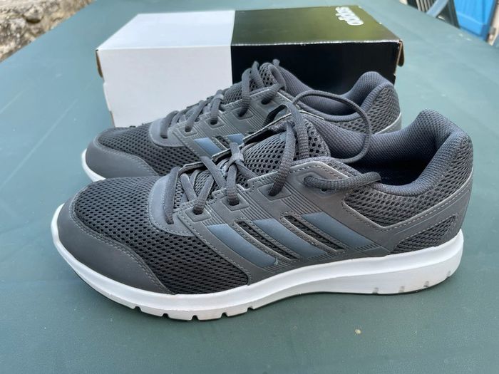 Baskets gris carbone Adidas Duramo Lite - photo numéro 2