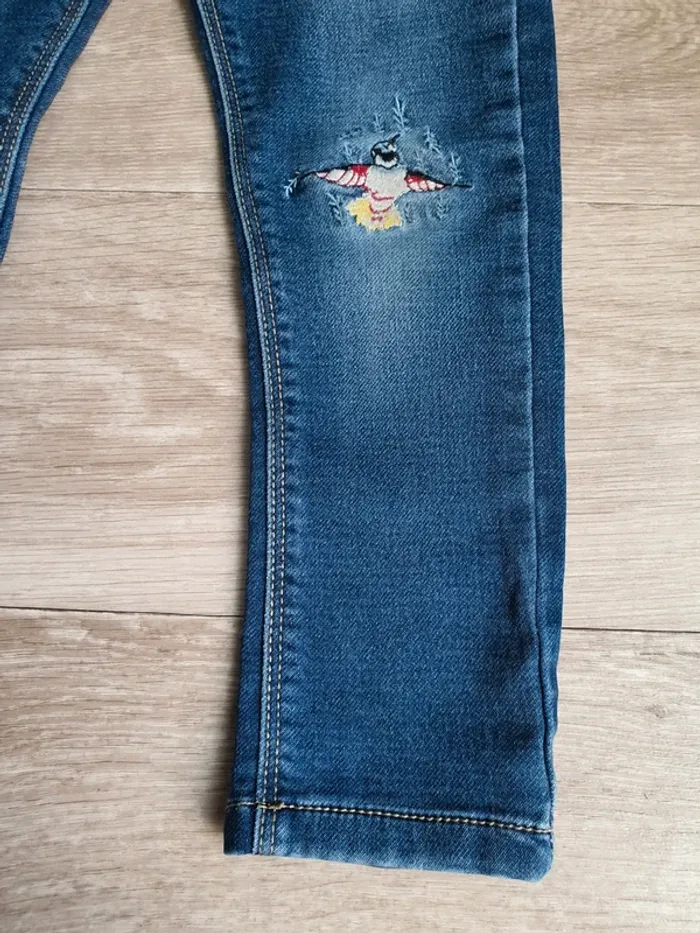 Jean taille 4 ans brodé - photo numéro 2