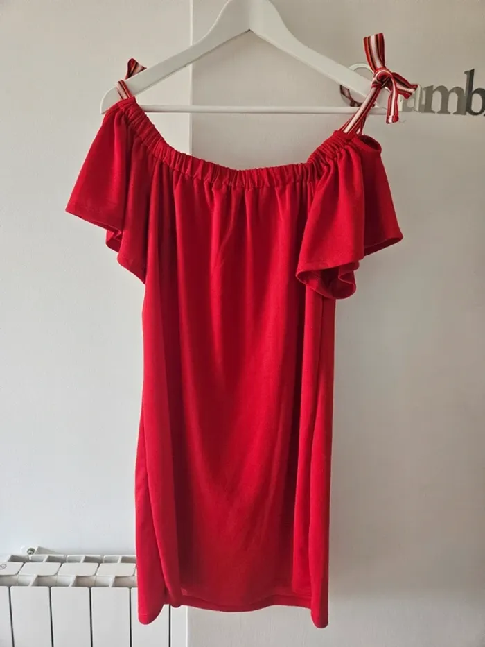 Haut top rouge - photo numéro 2