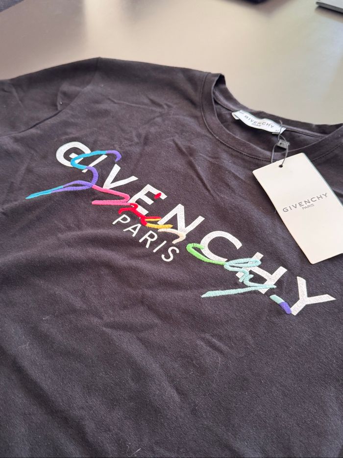 T-shirt givenchy