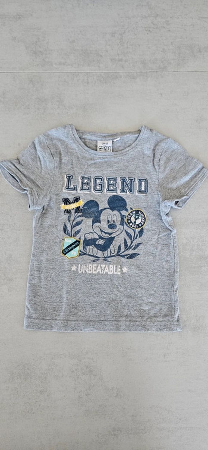 T-shirt mickey mouse