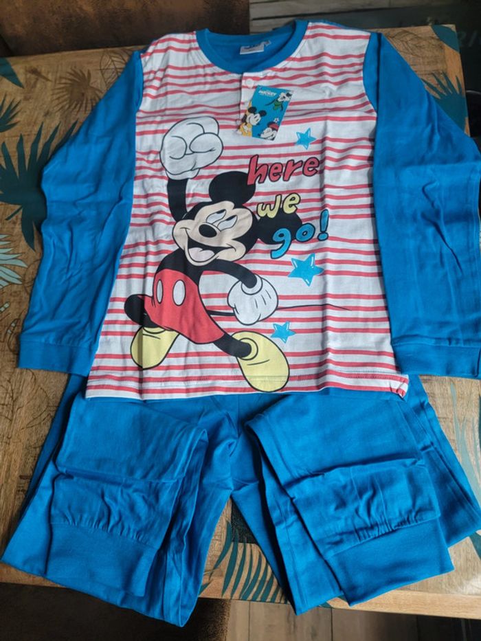 Pyjama - photo numéro 2