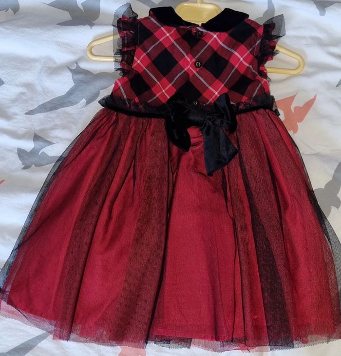 Magnifique robe Minnie 18-24 mois - photo numéro 3