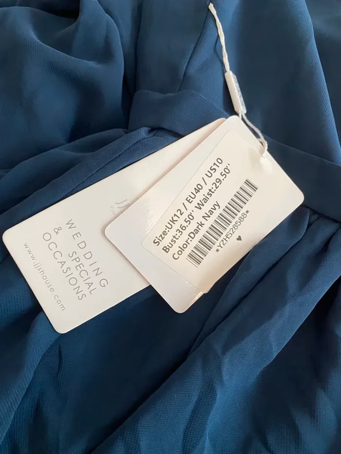 Robe de cérémonie - photo numéro 7