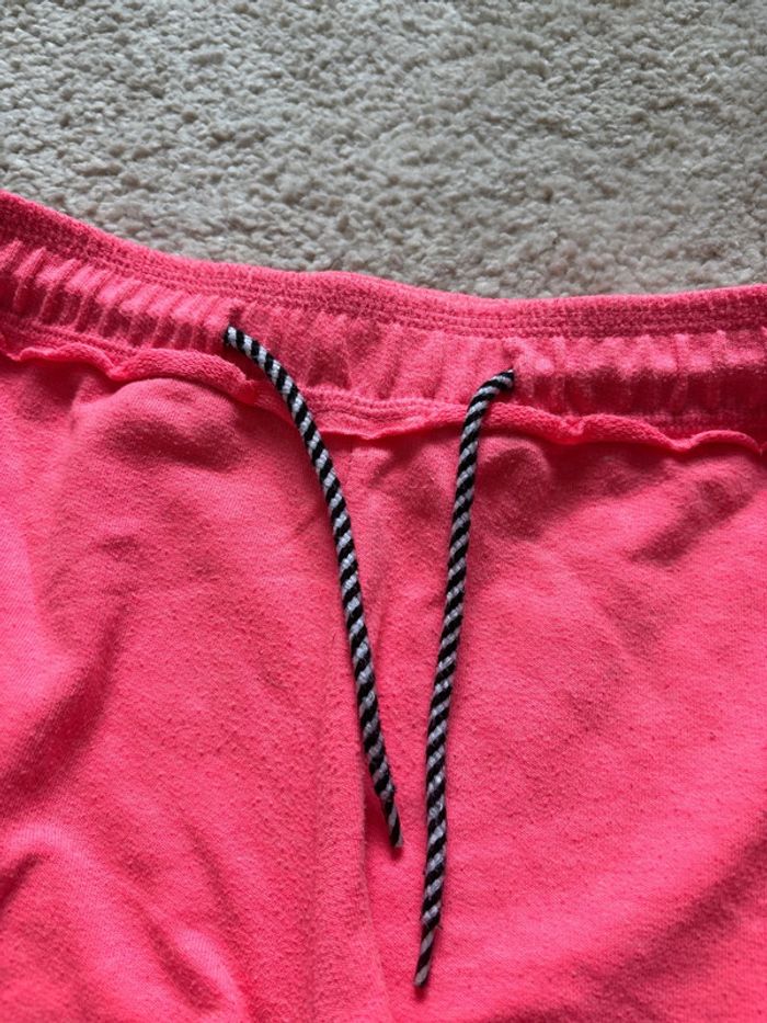 short rose fluo taille 10 ans - photo numéro 2