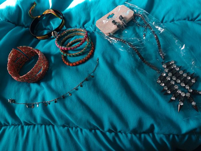 Bijoux fantaisie - photo numéro 2