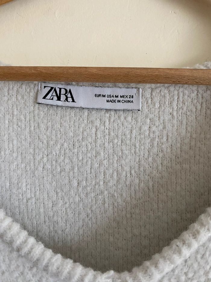Pull blanc Zara - photo numéro 4