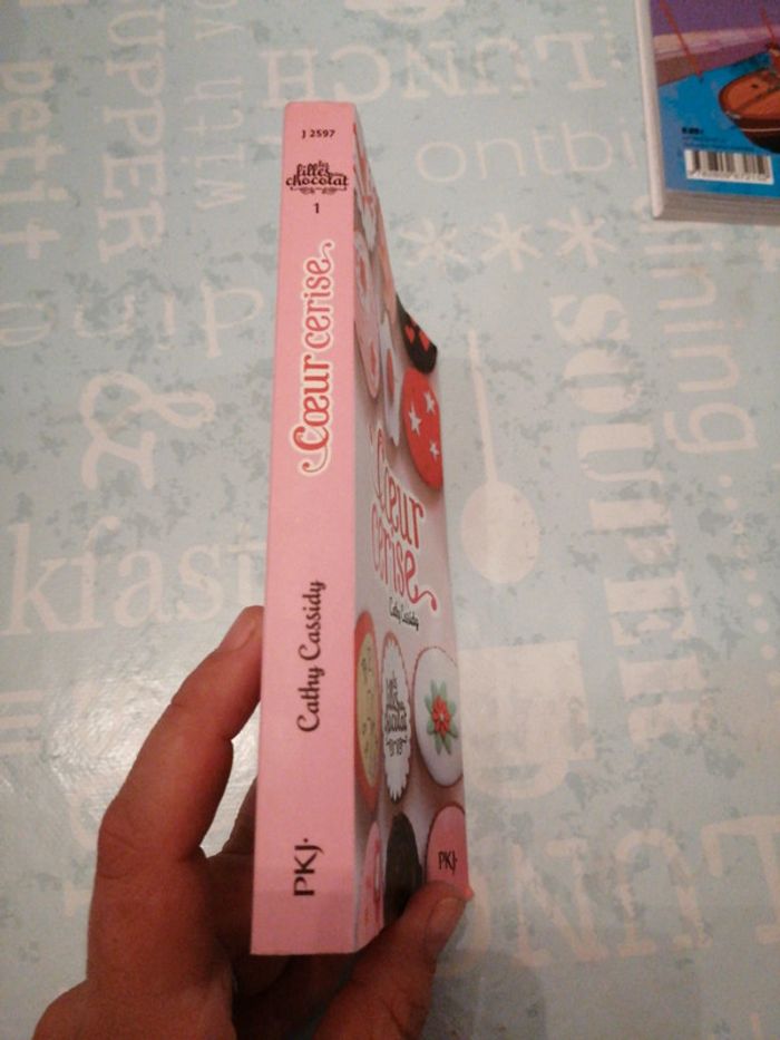 Livre coeur cerise - photo numéro 2