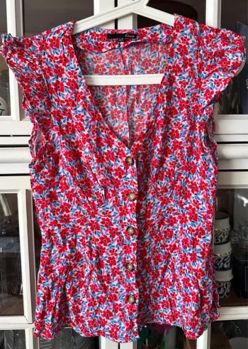 Haut etam et offert short bleu