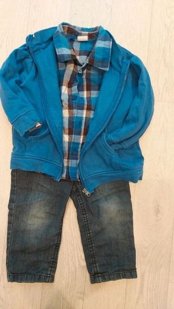 Lot 3 articles mi saison 18m