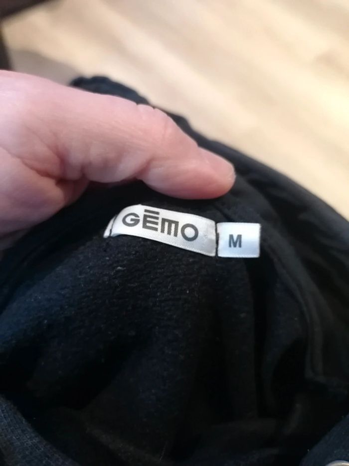 Sweat noir - photo numéro 4