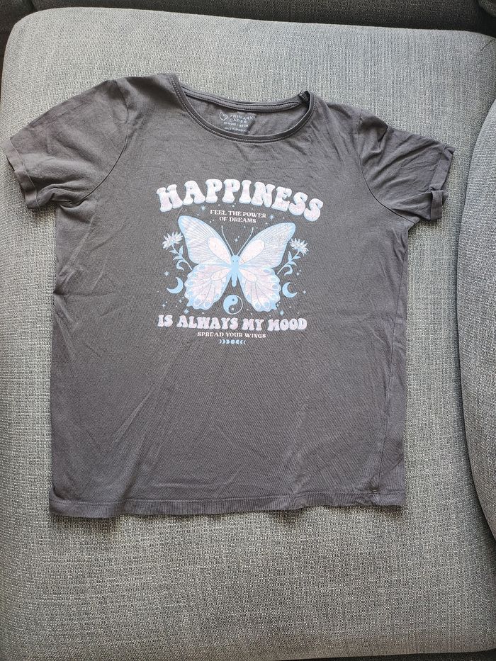 Tee shirt fille taille 13-14 ans