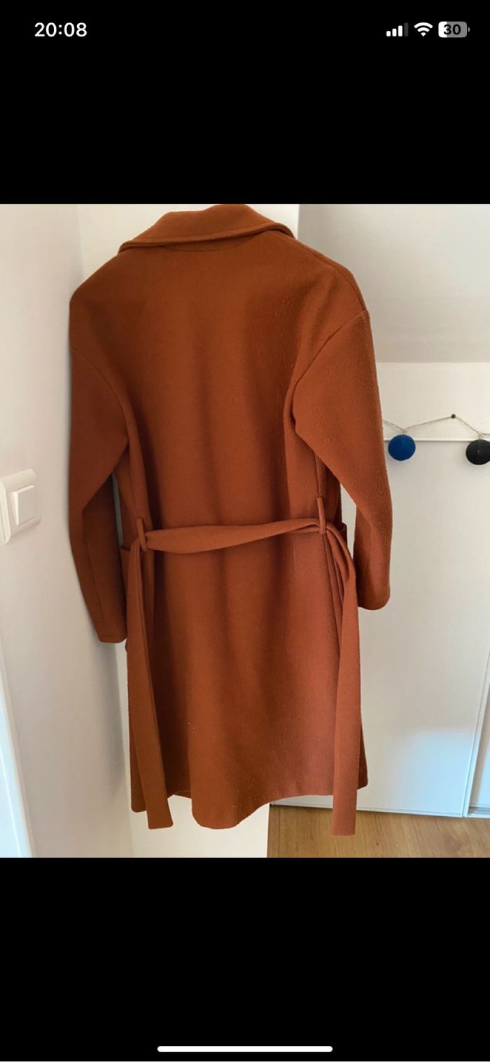Long manteau marron - photo numéro 5
