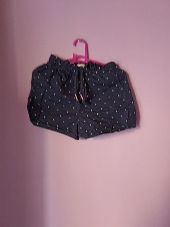 Short 5/6 ans 116 cm