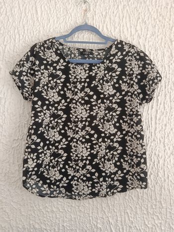 Tee-shirt a fleur