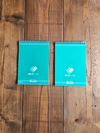 Lot de 2 blocs notes 90 feuilles à spirale feuilles blanches A5