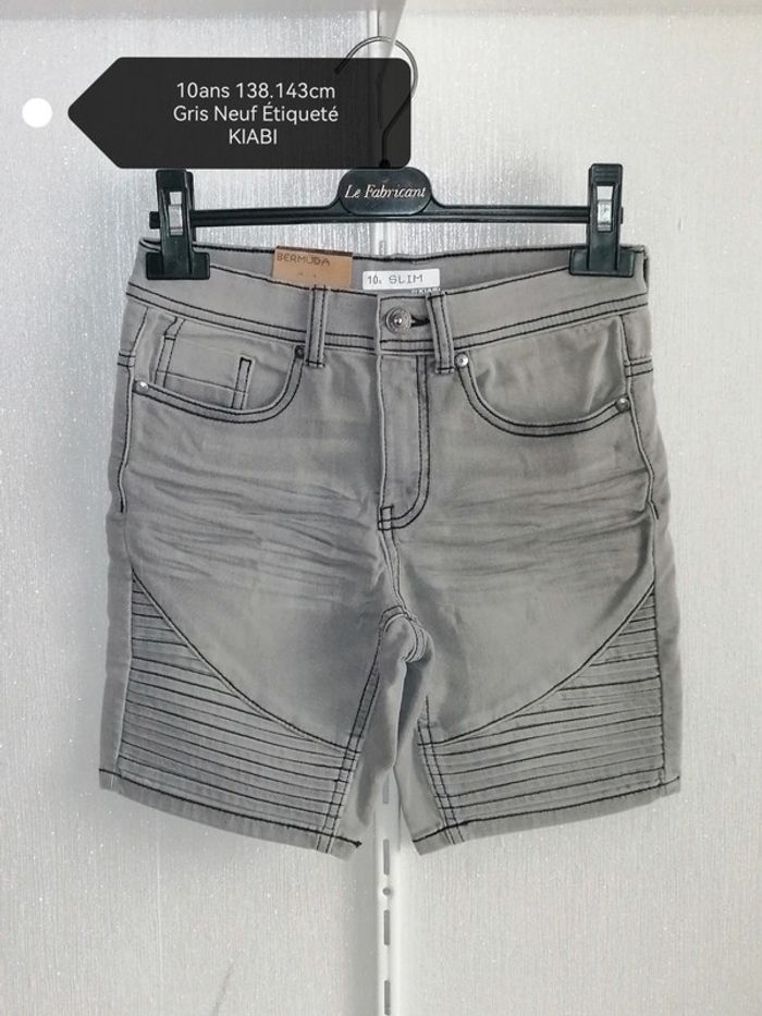 Bermudas slim confort 10ans 138.143cm Neuf Étiqueté