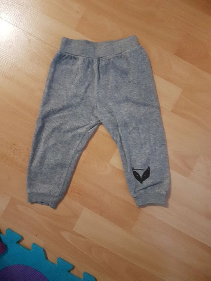 Lot de pantalons 12 mois - photo numéro 4