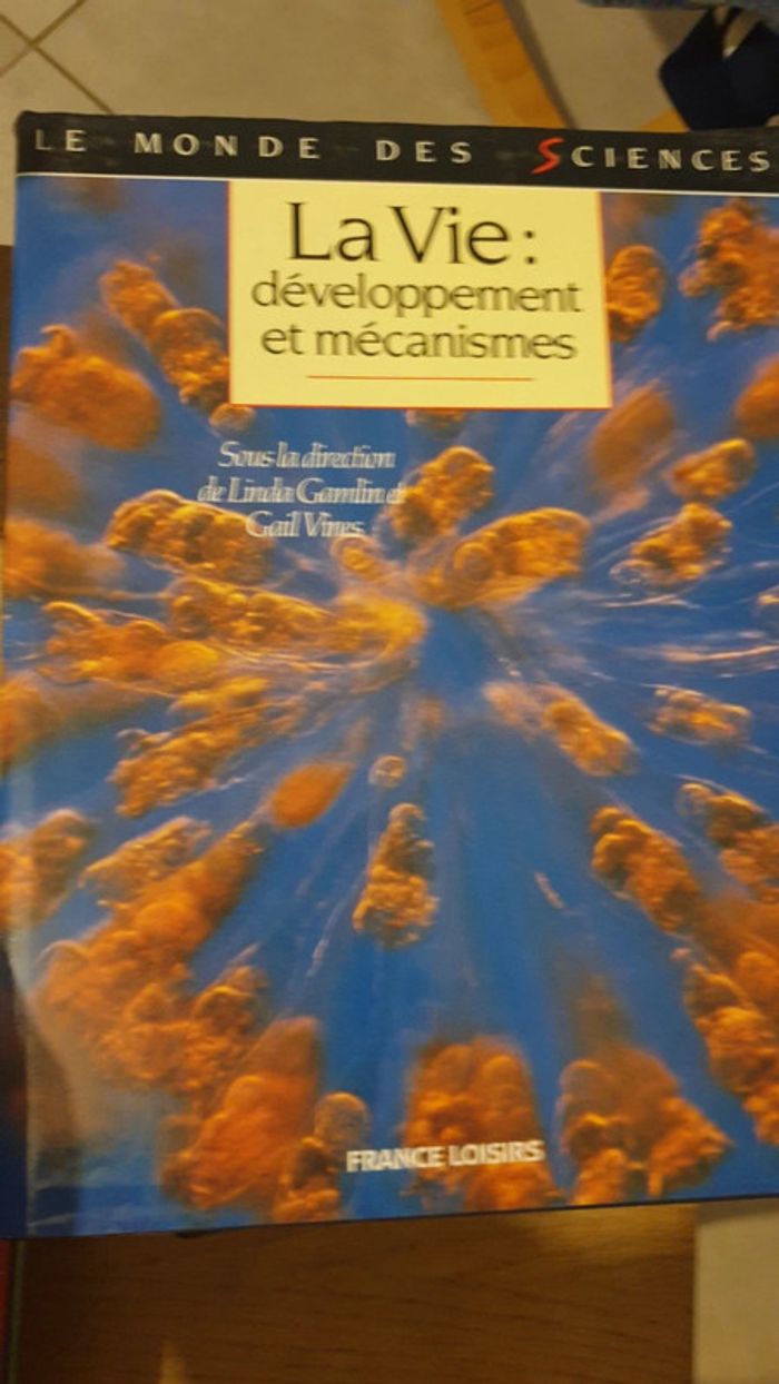 Collection livres le monde des sciences - photo numéro 2