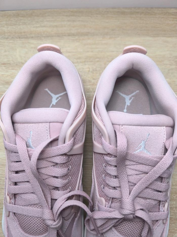 Baskets Jordan 4 RM Pink oxford rose pointure 42 neuves avec boîte - photo numéro 5