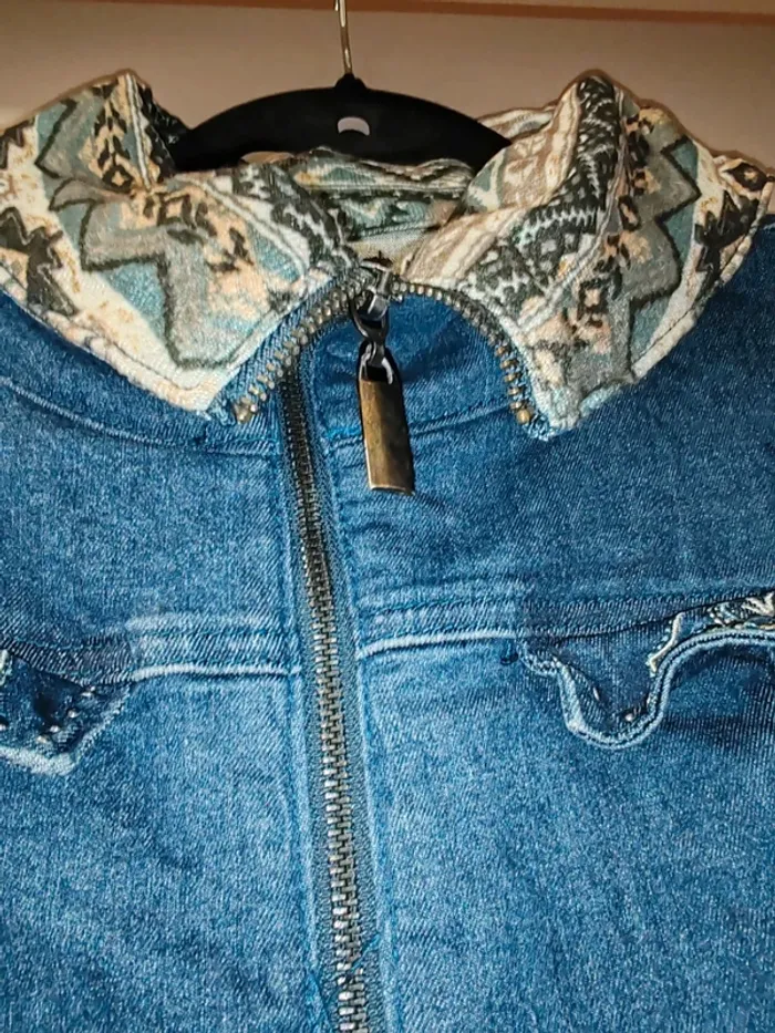 🧥 Veste mi-saison en jean & motifs ethniques – Style bohème chic – Taille M/L - photo numéro 7