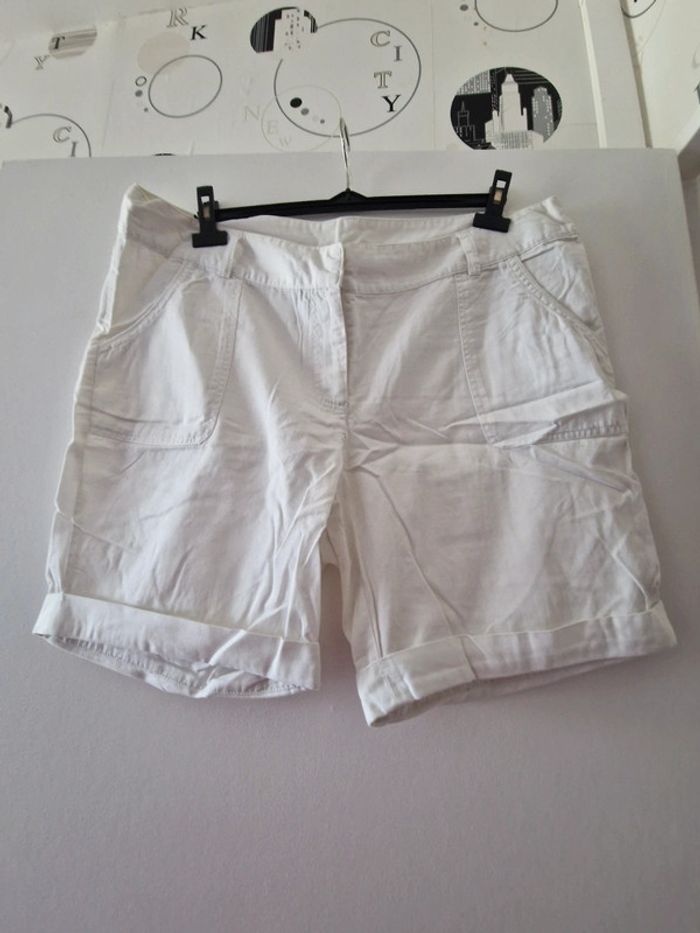 Short femme