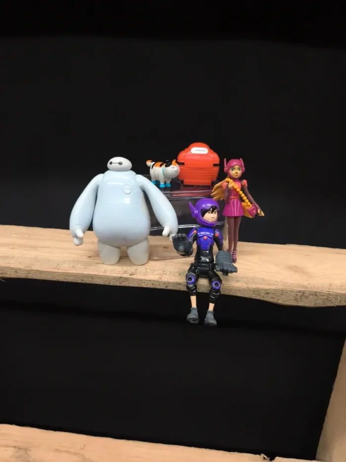 Bmax max bay baymax big hero set playset Disney figurine figura figure action robot boot bandaï - photo numéro 2