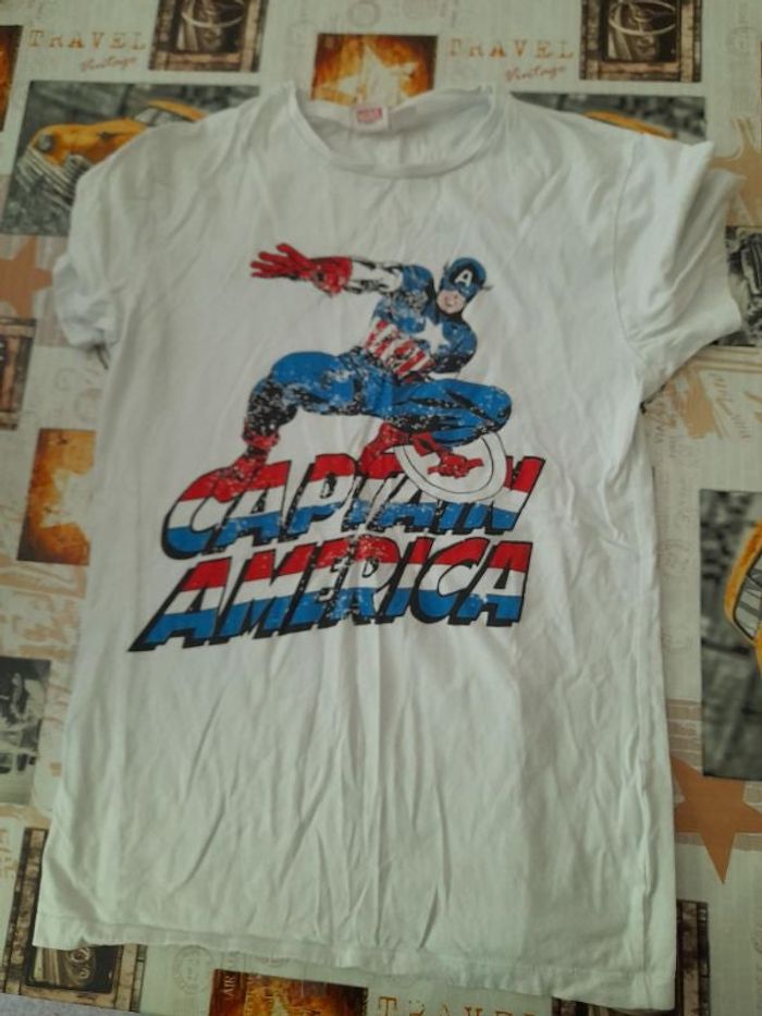 t-shirt capitain america