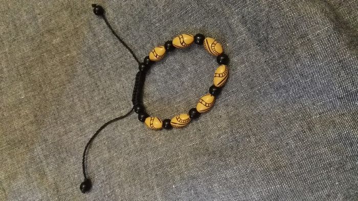 Bracelet bois et perle neuf