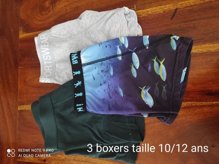 Lot boxers
